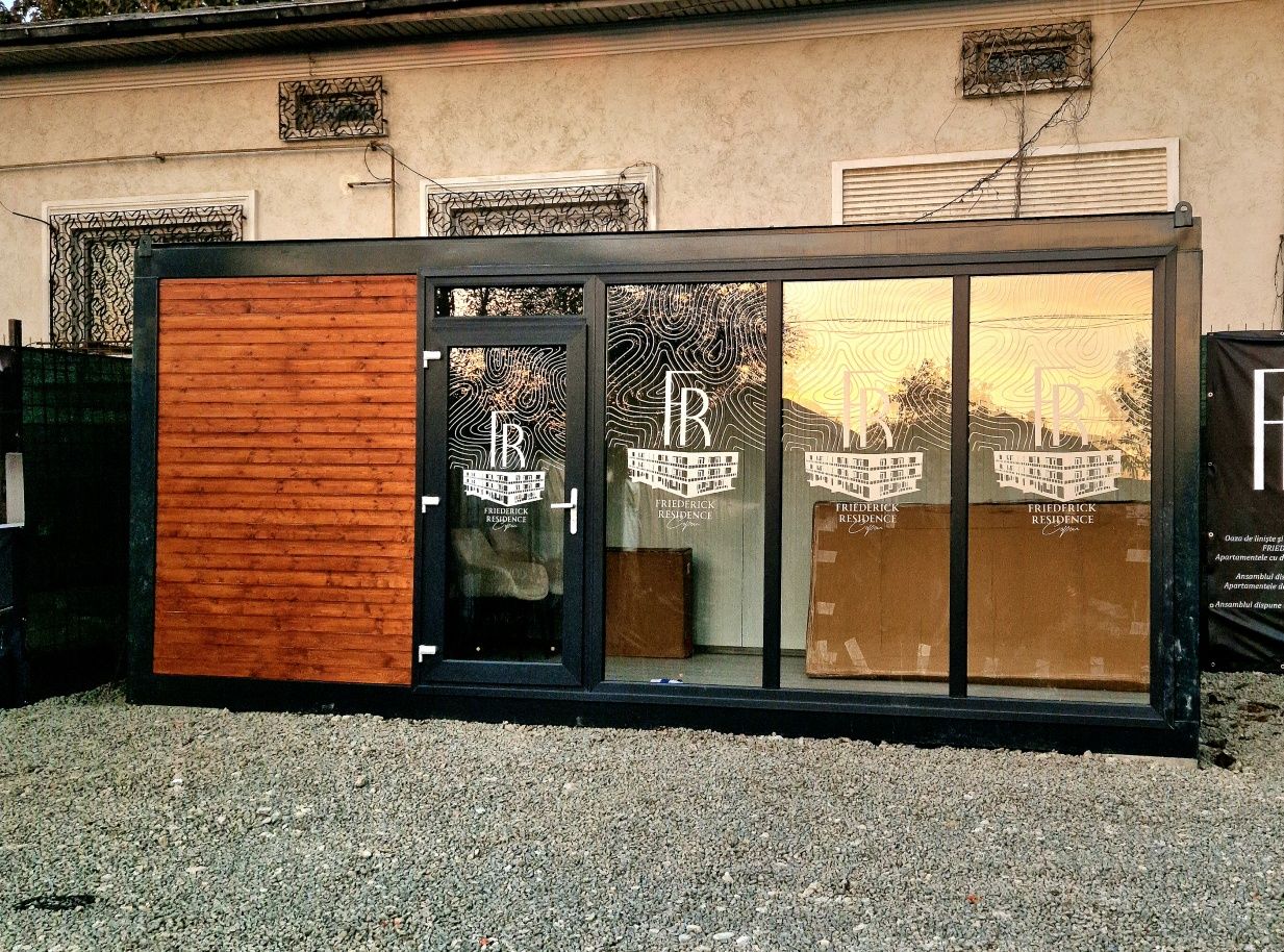 Servicii de colantare ( tamplarie, folie sablare/solara, mobila )