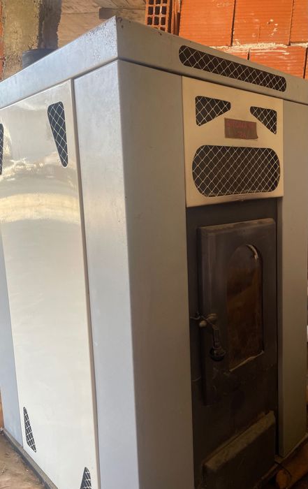 Пелетна камина Сизоматик 12kw