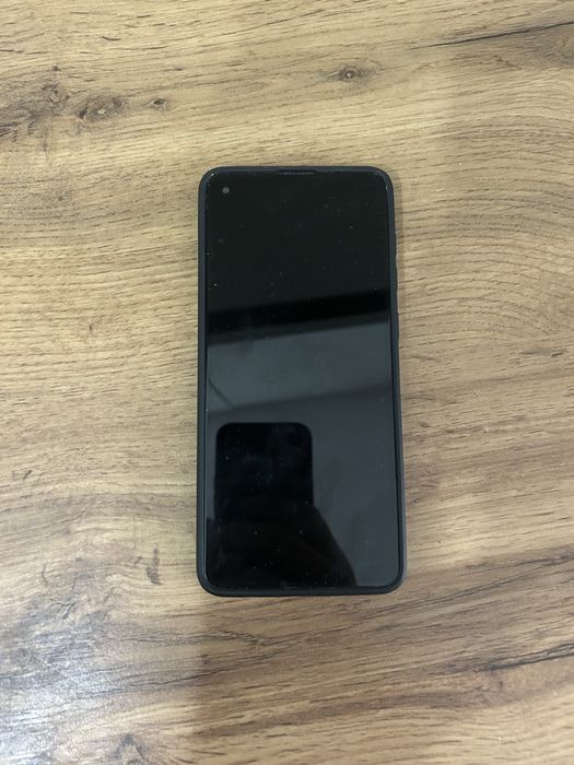 Samsung A21s в хорошем состояния