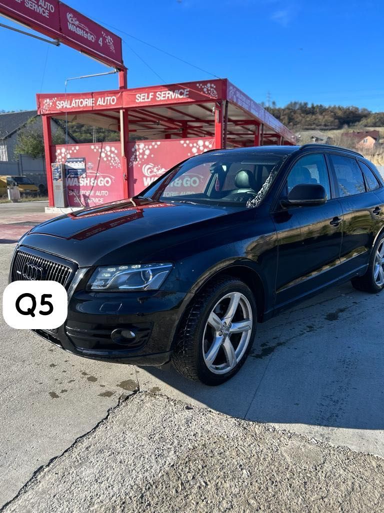 Vand Audi q5 3.0 245 cai , an fabricație 2010