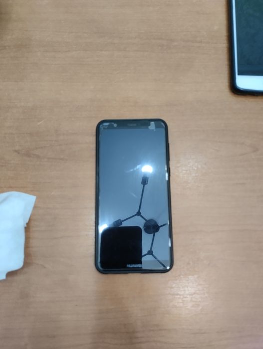 Продам телефоны Huawei, Vivo, LG