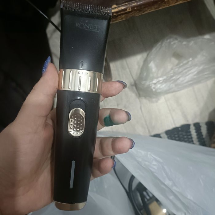 Машинка для стрижки волос