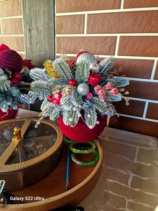 Aranjamente de Crăciun realizate manual