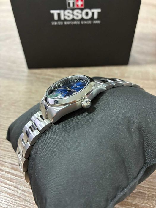 Швейцарски дамски механичен часовник Tissot T132.007