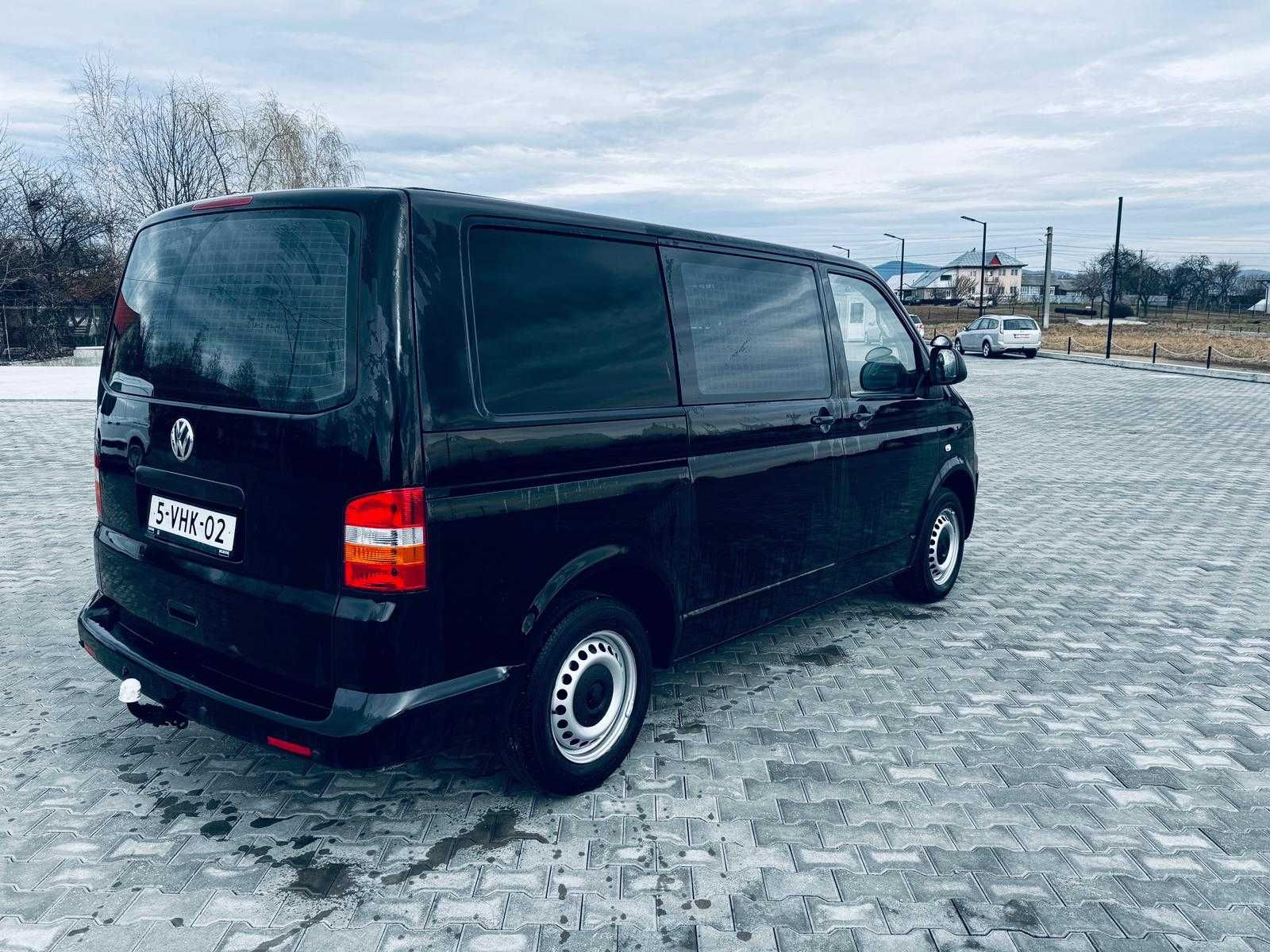 Volkswagen Transporter 5 2.0 TDI 2010