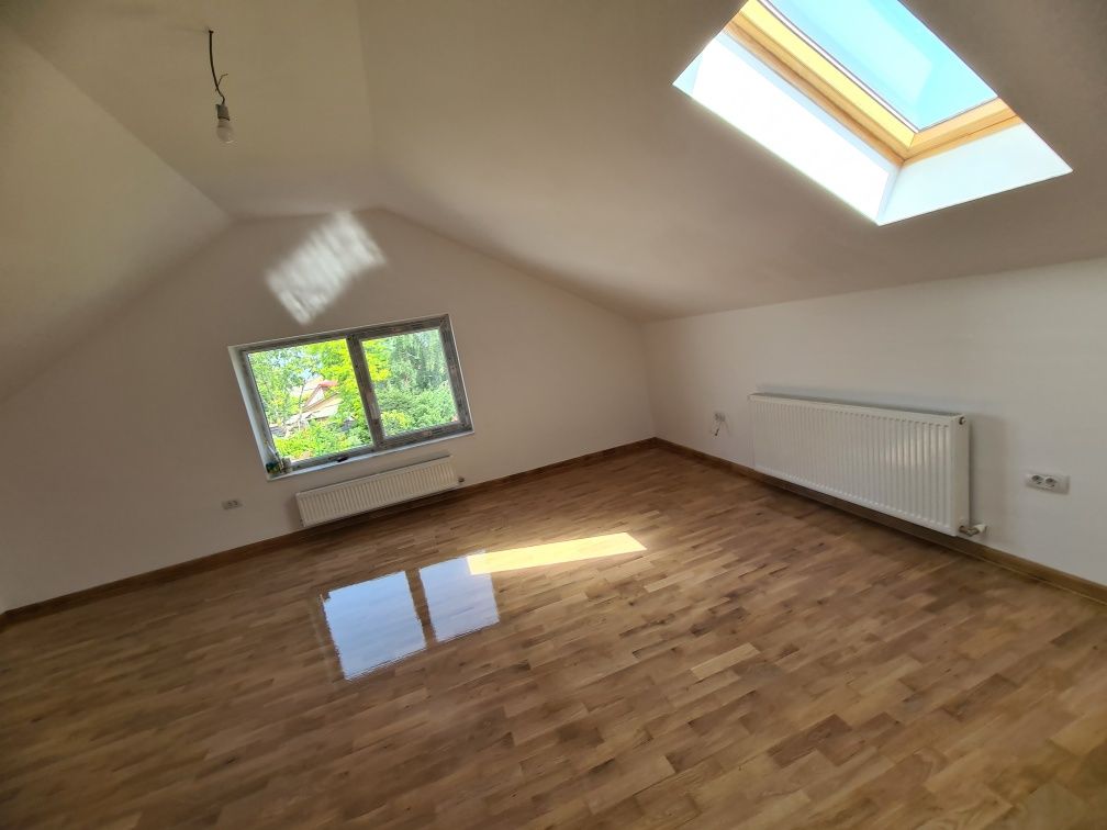 Reconditionare si montaj parchet stratificat si din lemn masiv