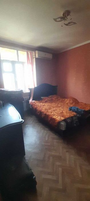 Фарғона шахрида 3 хонали барча жихозлари билан квартира сотилади