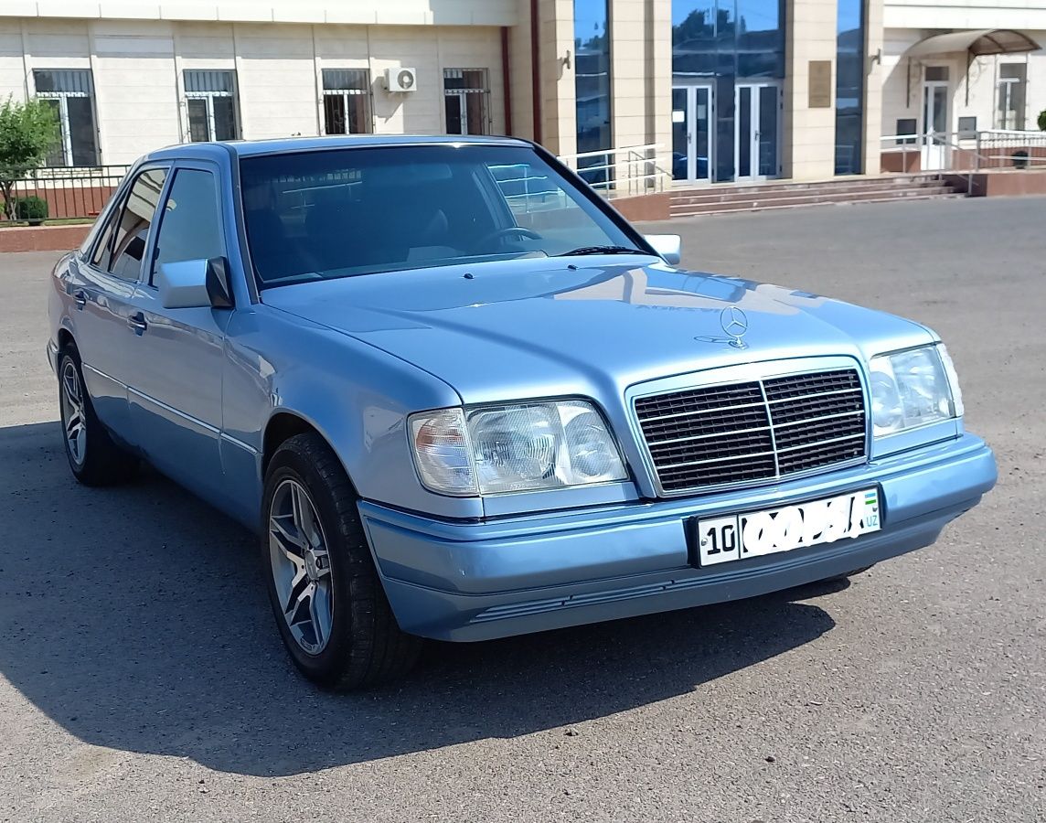Mersedes Benz W124  E klas заводской ешка срочно пул зарил
