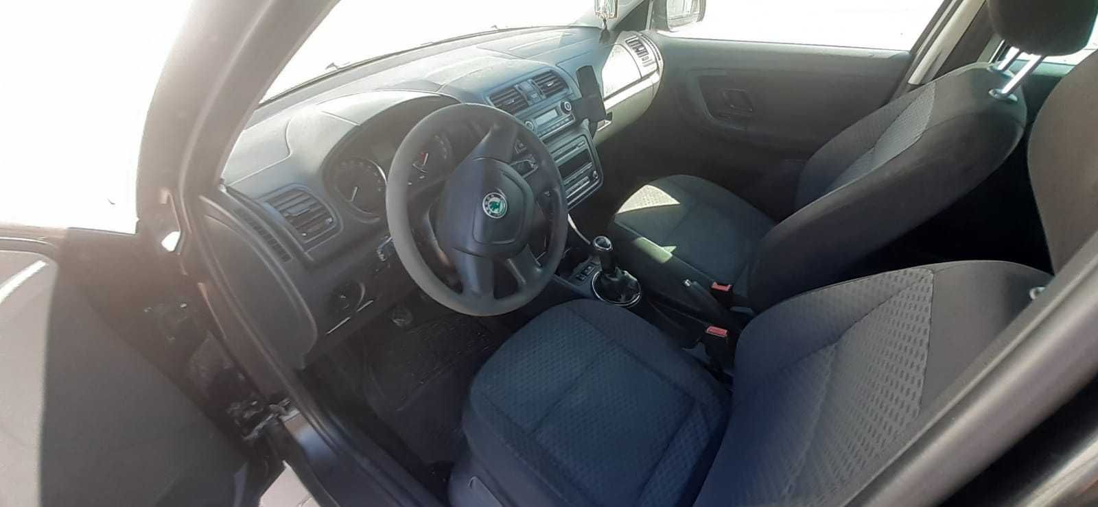 Skoda Fabia 1.6 tdi/105cp, 2010,euro 5 Vand/schimb cu auto 7 locuri