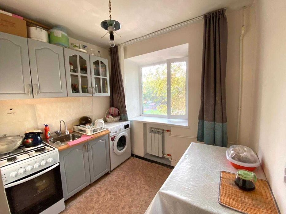 *Продам 2 комн квартиру 13 мкр-н. Помощь в ипотеке. ТОРГ