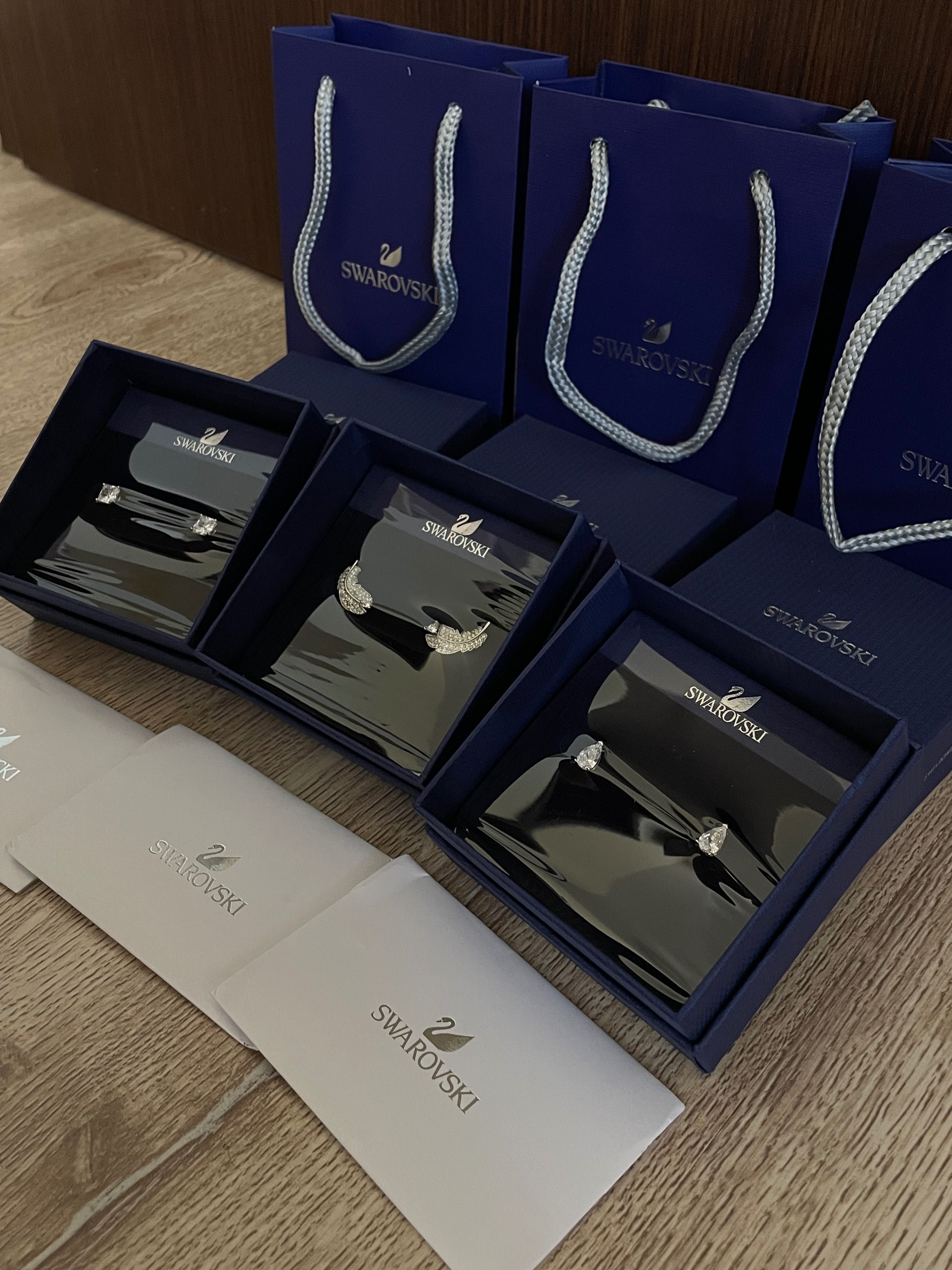 Обеци Сваровски - Swarovski НОВО