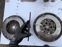 Volanta+kit ambreiaj masa dubla 6 trepte Skoda Octavia 2.0 TDI 140 CP
