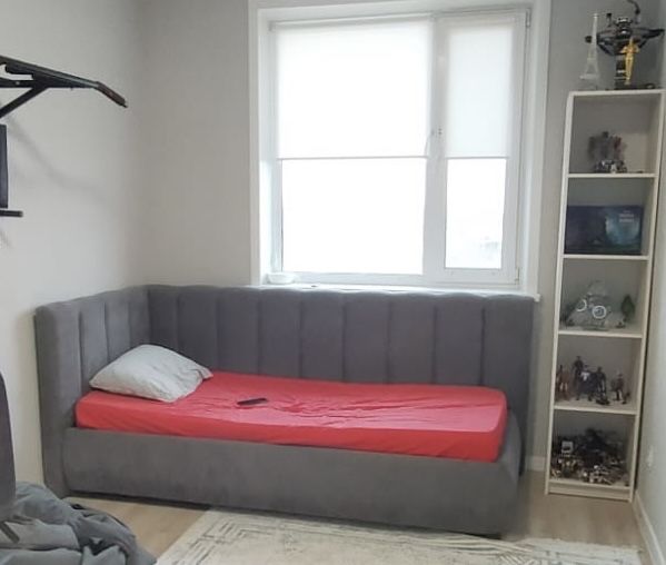 Продам кровать 90/200