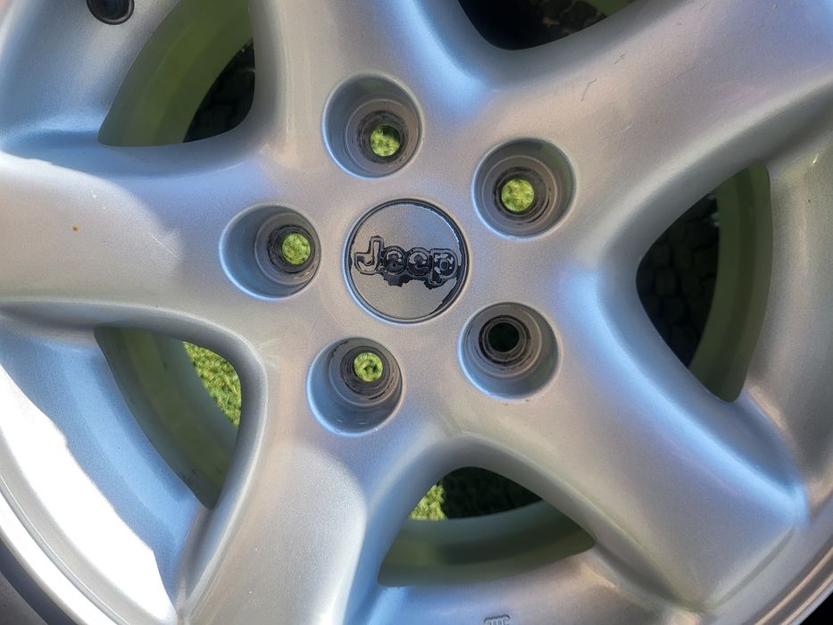 15 5x114.3 Jeep лети джанти 5х114.3