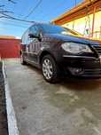 Vând vw Touran 2,0 tdi