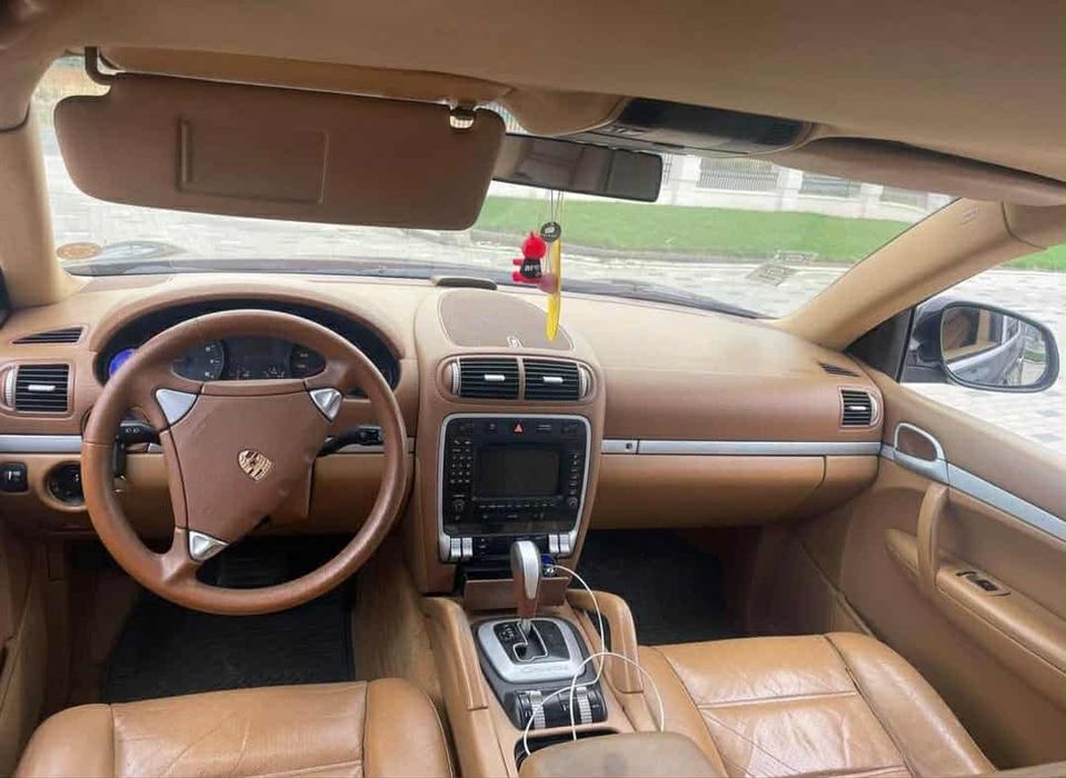 Vând urgent Porsche Cayenne gts 3.2 euro 4