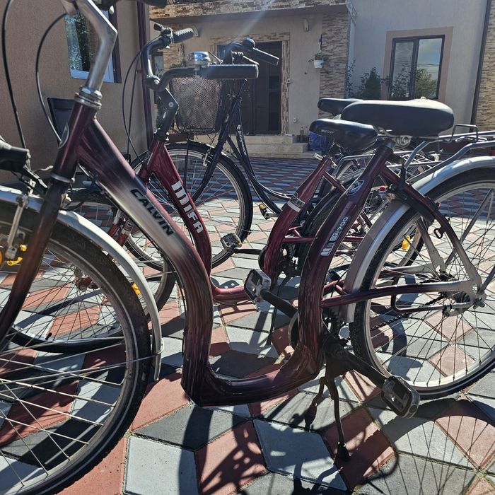Vând biciclete de dama și de bărbat