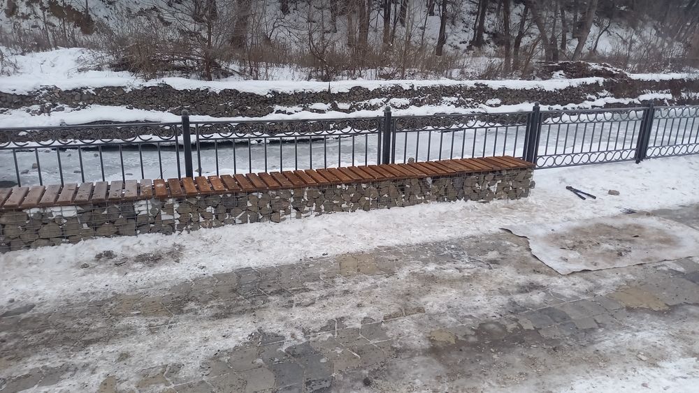 Декоративные изделия для сада, огородов