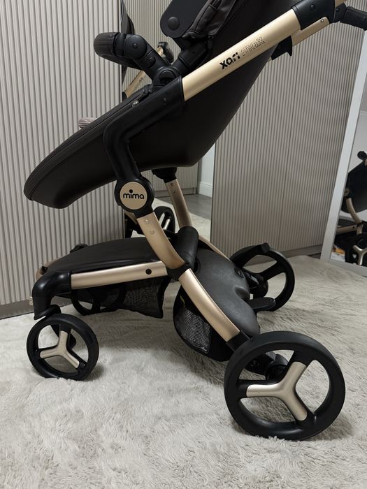 Cărucior Mima Xari Max 2 in 1