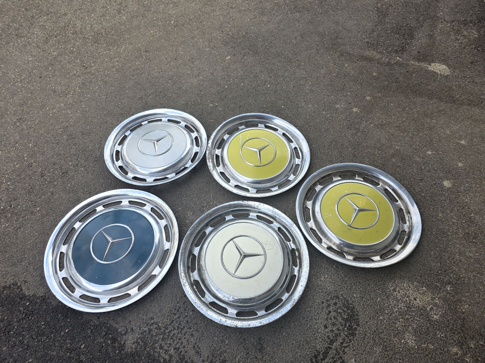 Стари тасове за mercedes