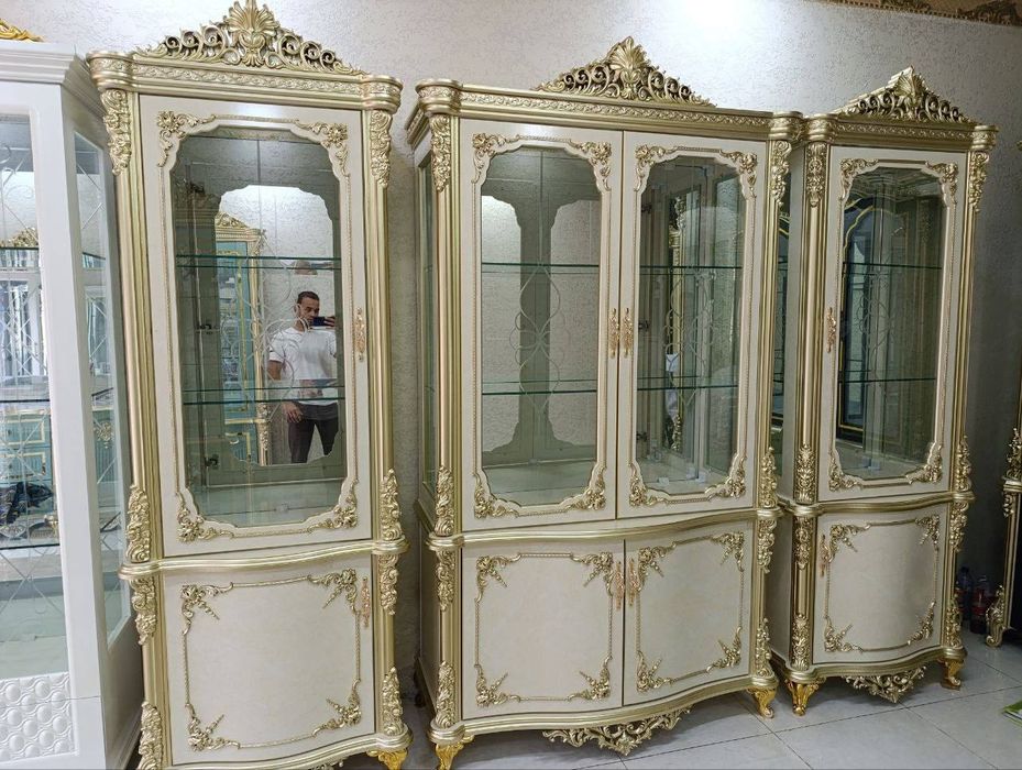 Шохона мехмонхонангиз учун, Шохона пенал камотларимиз.