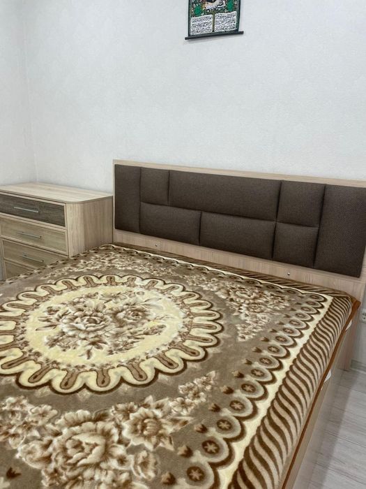 Продам спальный гарнитур