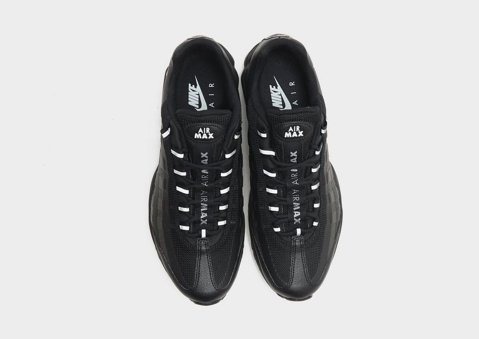 Nike Air Max 95 Ultra ‘Black Medium Ash’