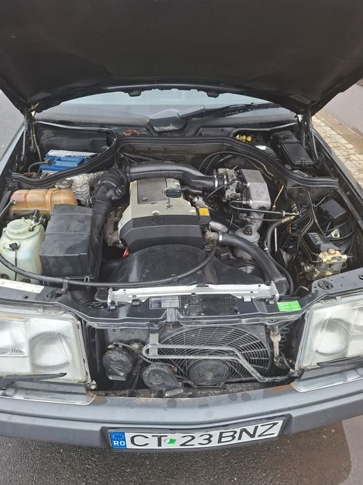Mercedes-Benz W124