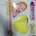 Vând paturica Baby gold colection nouă. Preț  negociabil.
