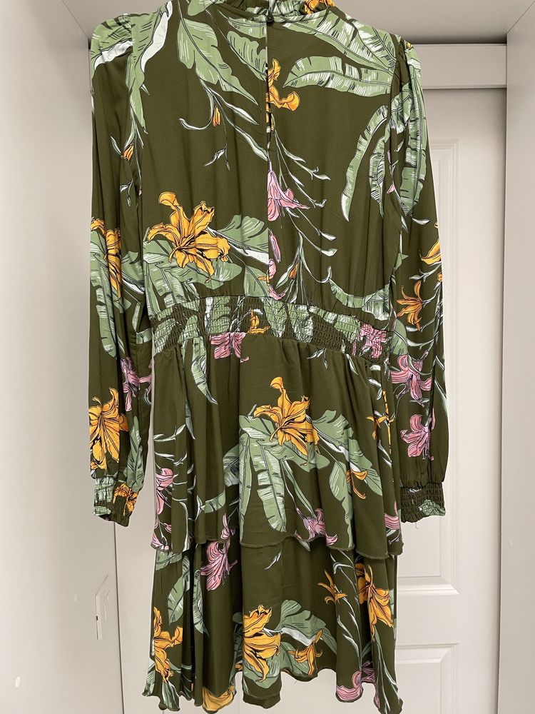 Rochie înflorată