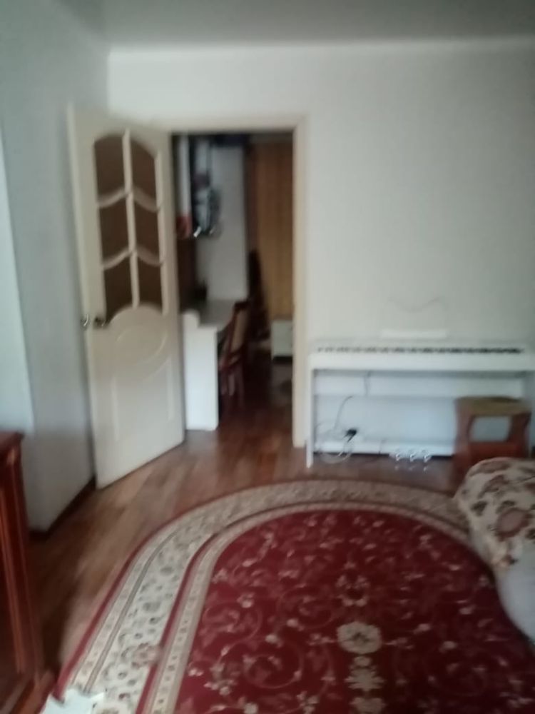 Продам комерческое здание с домом