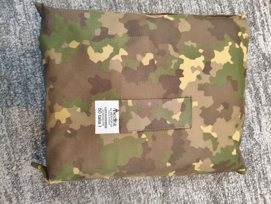 Costum intemperii 50/1