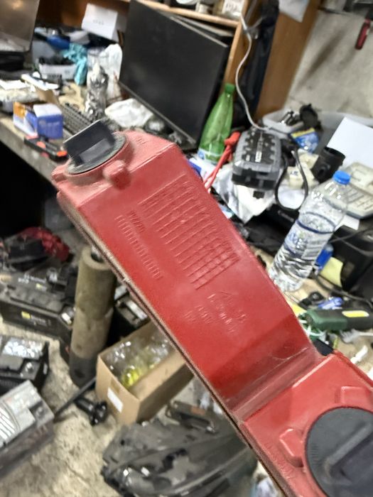 Оригинален стоп за броня от Audi Q3 8U десен с лека забележка