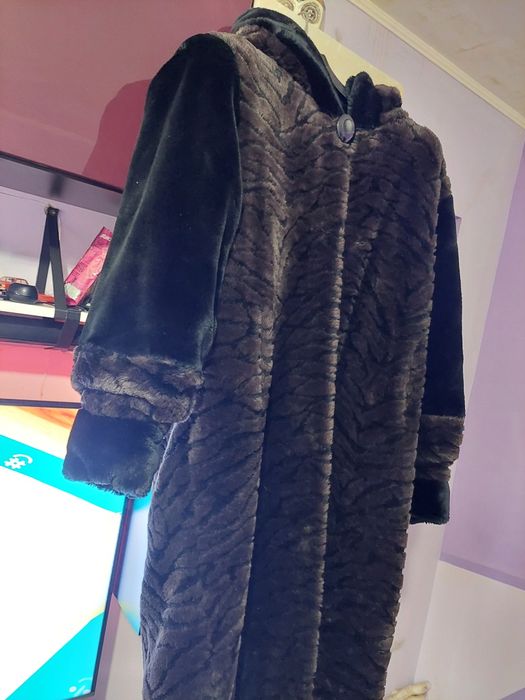 Haina blana artificiala