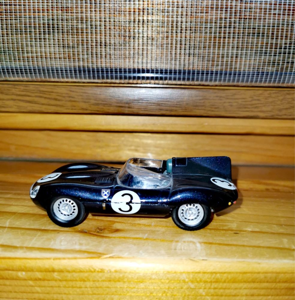 Количка Ягуар Д  Jaguar D type Le Mans 1957 коли в мащаб 1:43
