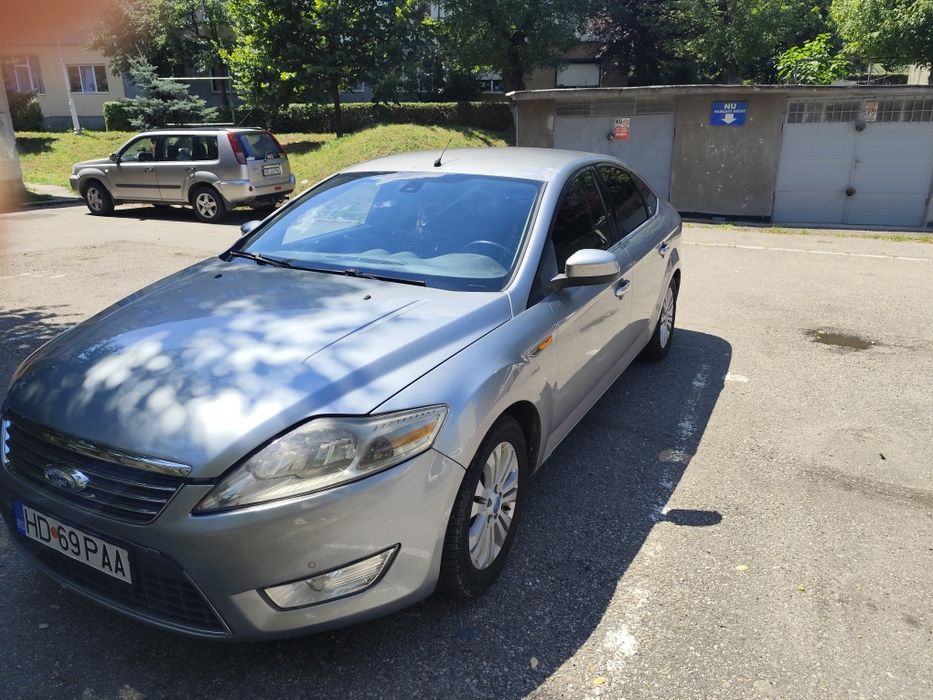 Vând Ford Mondeo MK4 Ghia