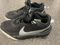 Маратонки Nike 35
