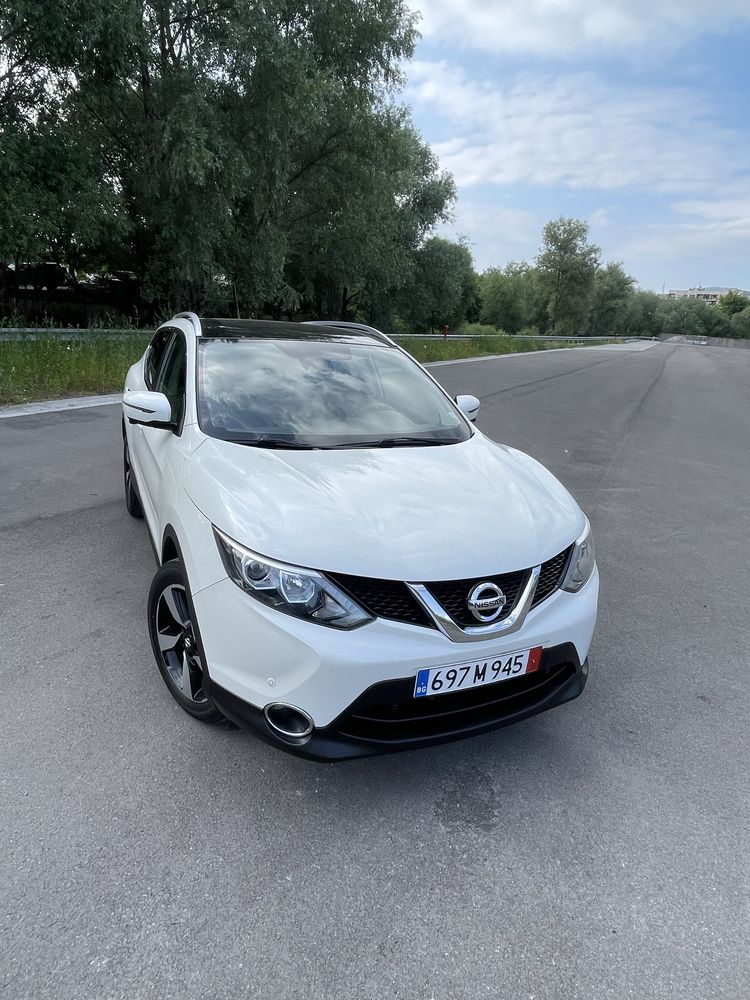 Nissan Qashqai 1.2T 108000км.автоматик, навигация, кожен салон