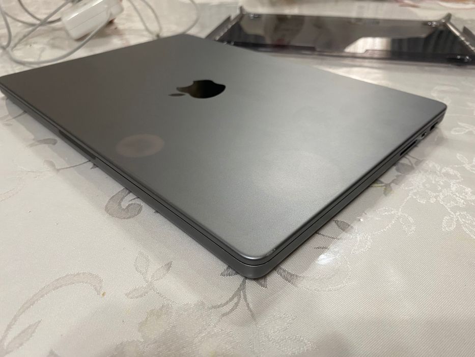 Macbook M1 pro 16gb 512gb
