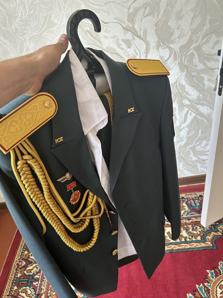 Парадная форма офицерская