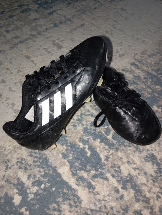 Ghete fotbal Adidas copii cu crampoane mărimea 31