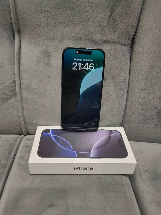Iphone 16 pro 128 GB  black titanium с гаранция