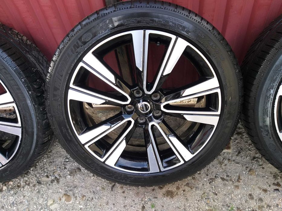 Jante Volvo R19 5-Double Spoke Black Diamond Cut