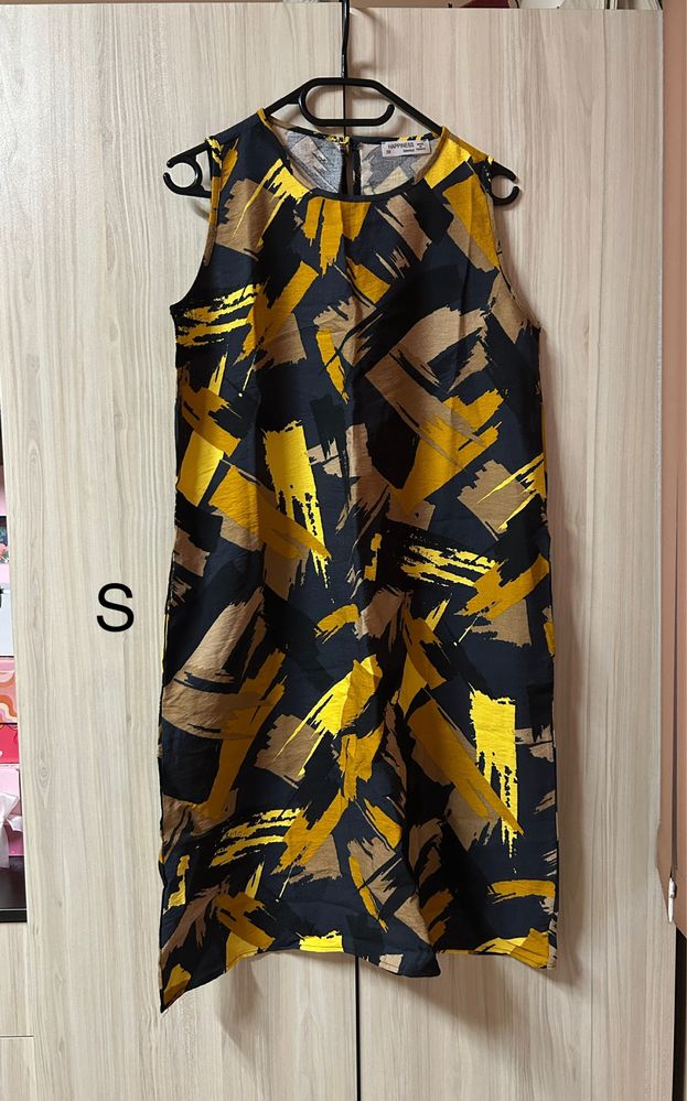 Красиви официални рокли по 11 лв всяка - Lucy Fashion, Zara, H&M
