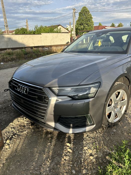 Geam panoramic prima parte , cel mic Audi A6 4K C8