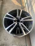 Vand jante R 18 in stare perfecta