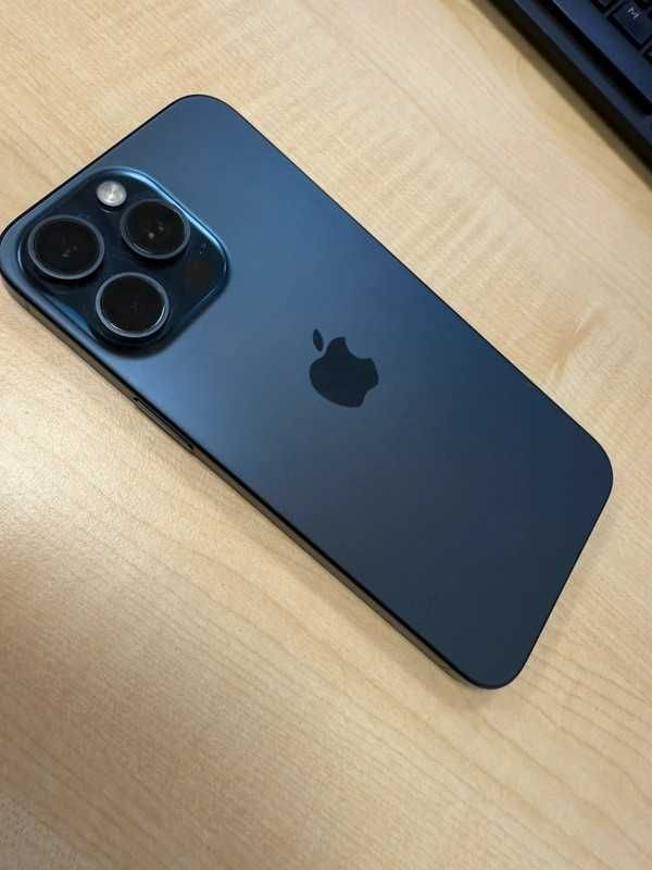 Iphone 15 Pro - 128GB