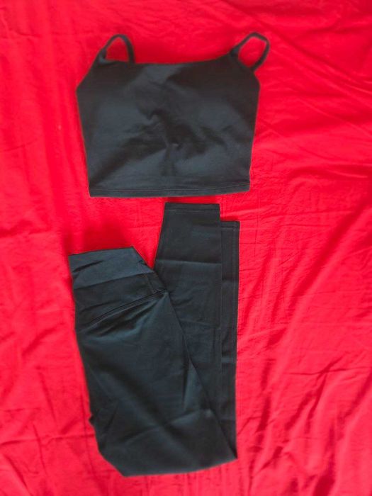 Дамско спортно облекло за йога, пилатес, фитнес