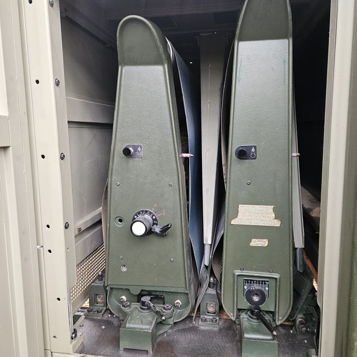 Перфектен двувалов калибровачен шлайф 1100мм.SCM