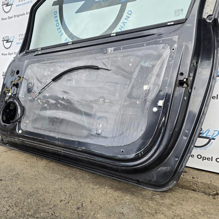 Portiera usa Z20R dreapta fata Opel Corsa D